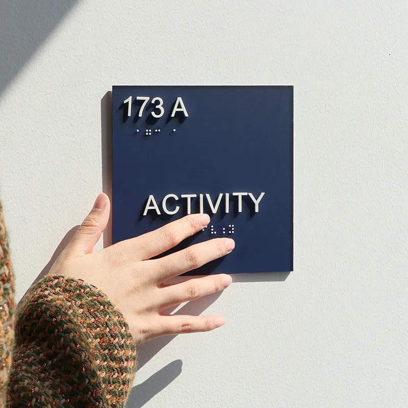 Modular Acrylic Wayfinding Systems – Seamless Navigation & Architectural Integration
